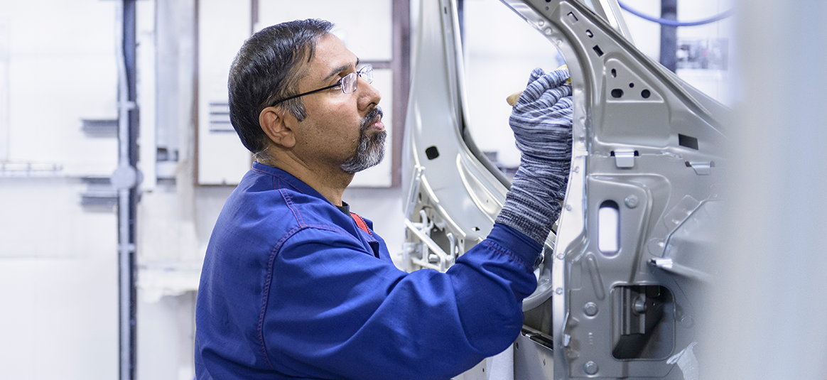 Manufacturing worker